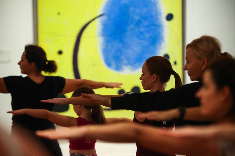 Actividad Yoga Fundación Miró